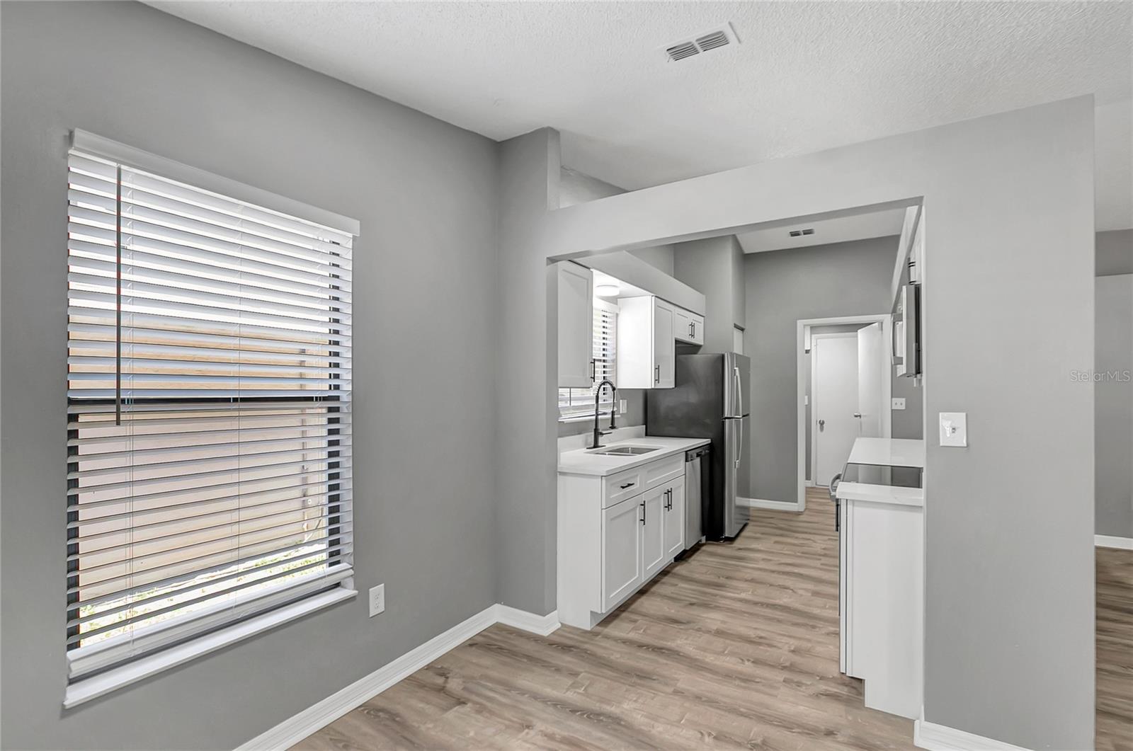 11333 MAYBROOK AVE, RIVERVIEW, FL, 33569