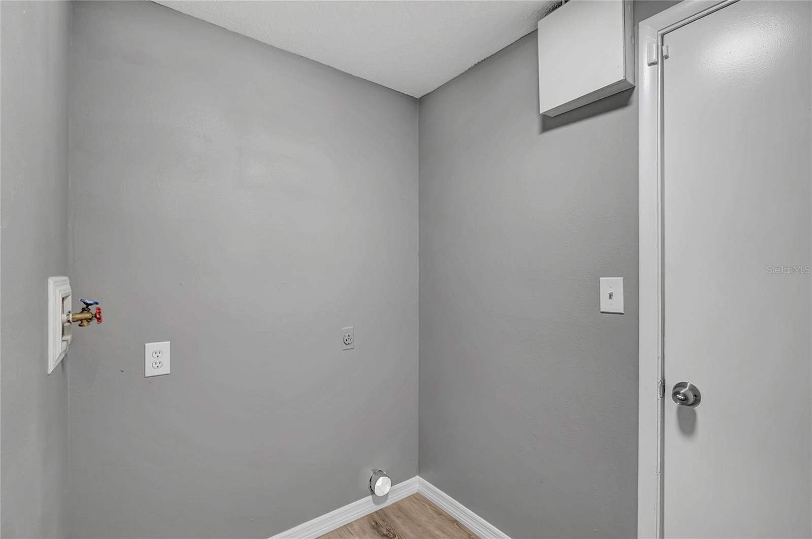 11333 MAYBROOK AVE, RIVERVIEW, FL, 33569