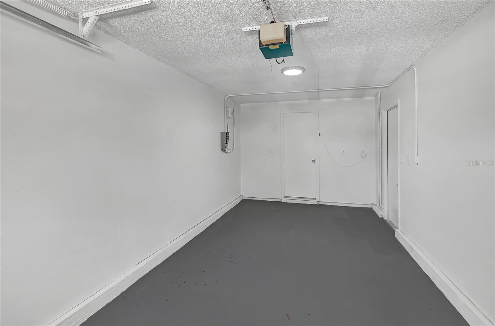 11333 MAYBROOK AVE, RIVERVIEW, FL, 33569