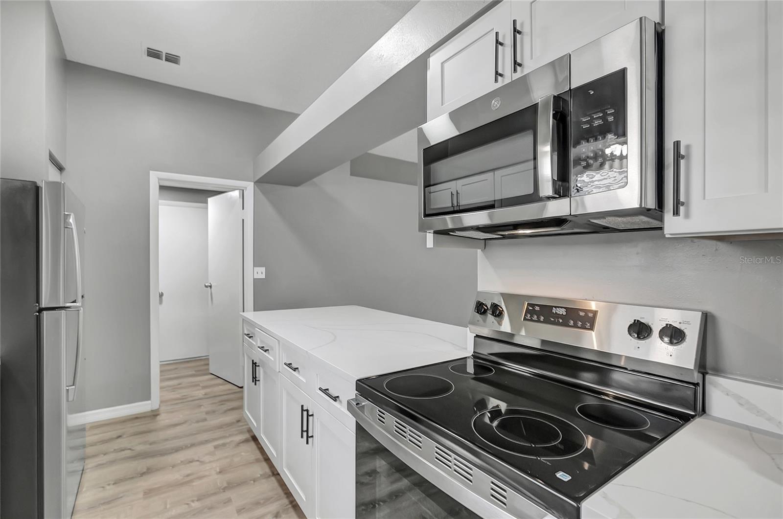 11333 MAYBROOK AVE, RIVERVIEW, FL, 33569