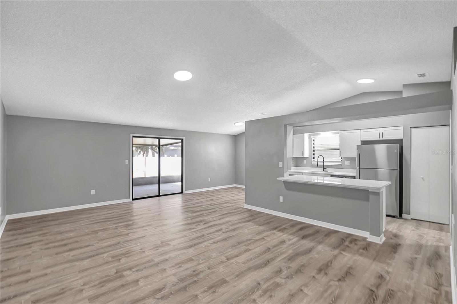 11333 MAYBROOK AVE, RIVERVIEW, FL, 33569