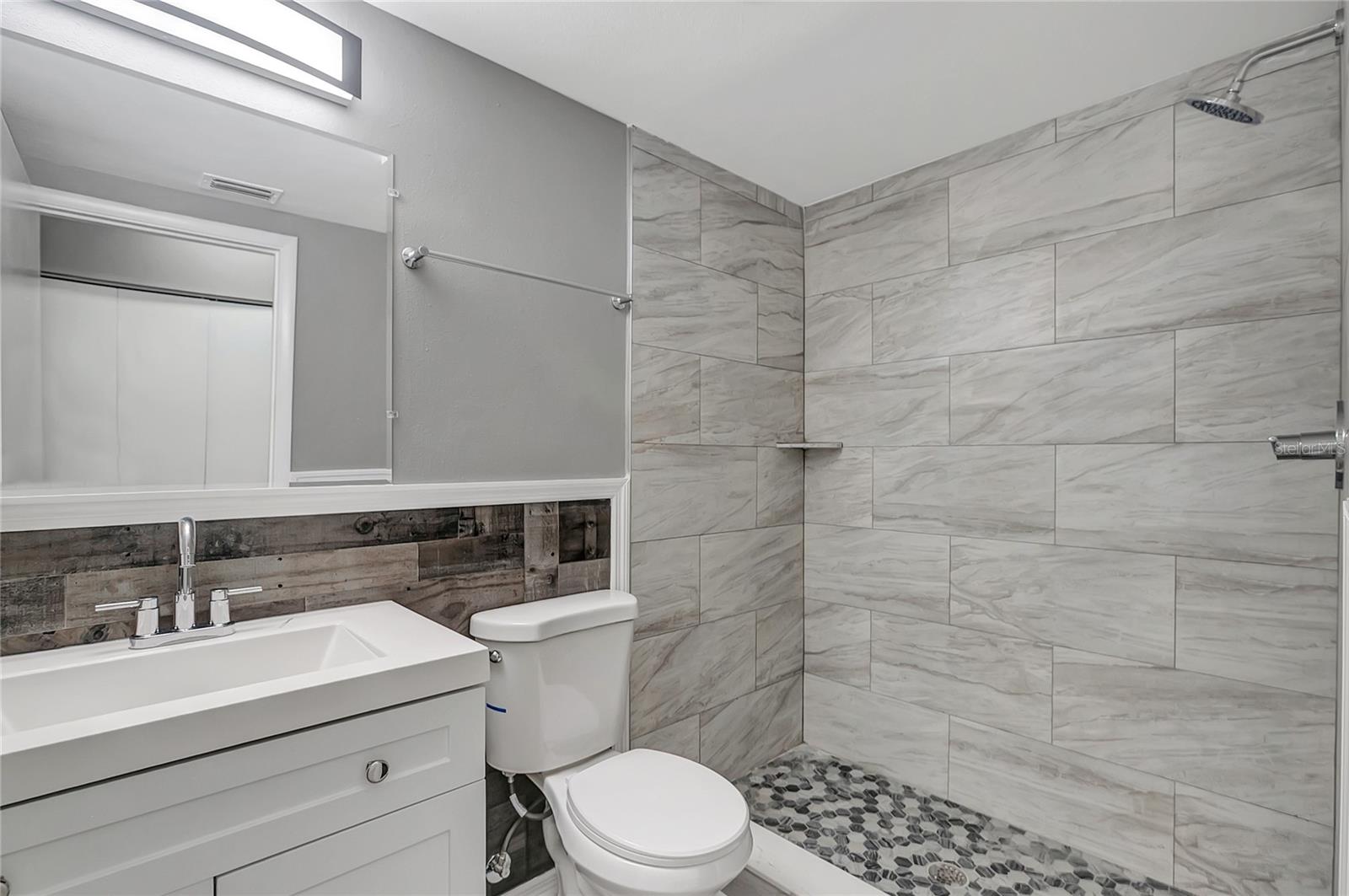11333 MAYBROOK AVE, RIVERVIEW, FL, 33569