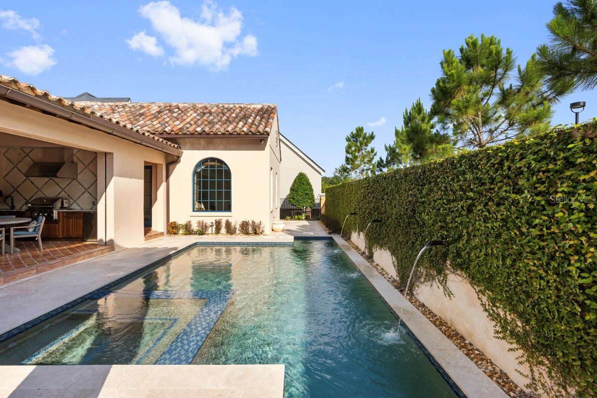 10066 MELODY TIME DR, GOLDEN OAK, FL, 32836