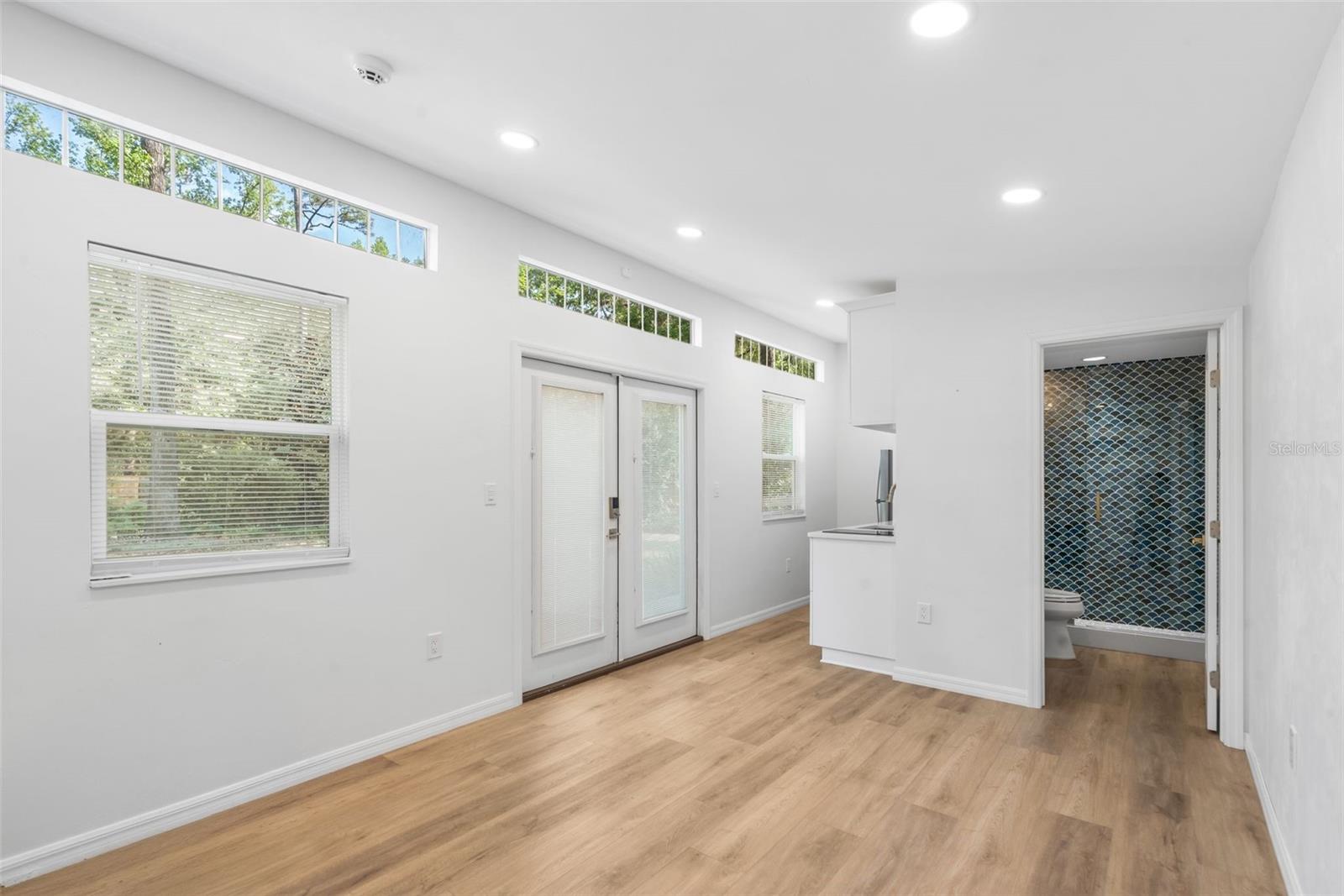 2261 NW 24TH AVE, GAINESVILLE, FL, 32605