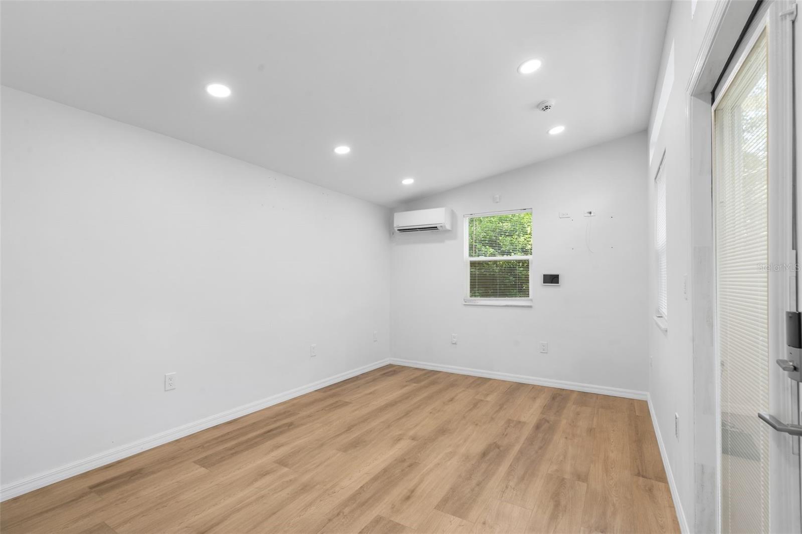 2261 NW 24TH AVE, GAINESVILLE, FL, 32605