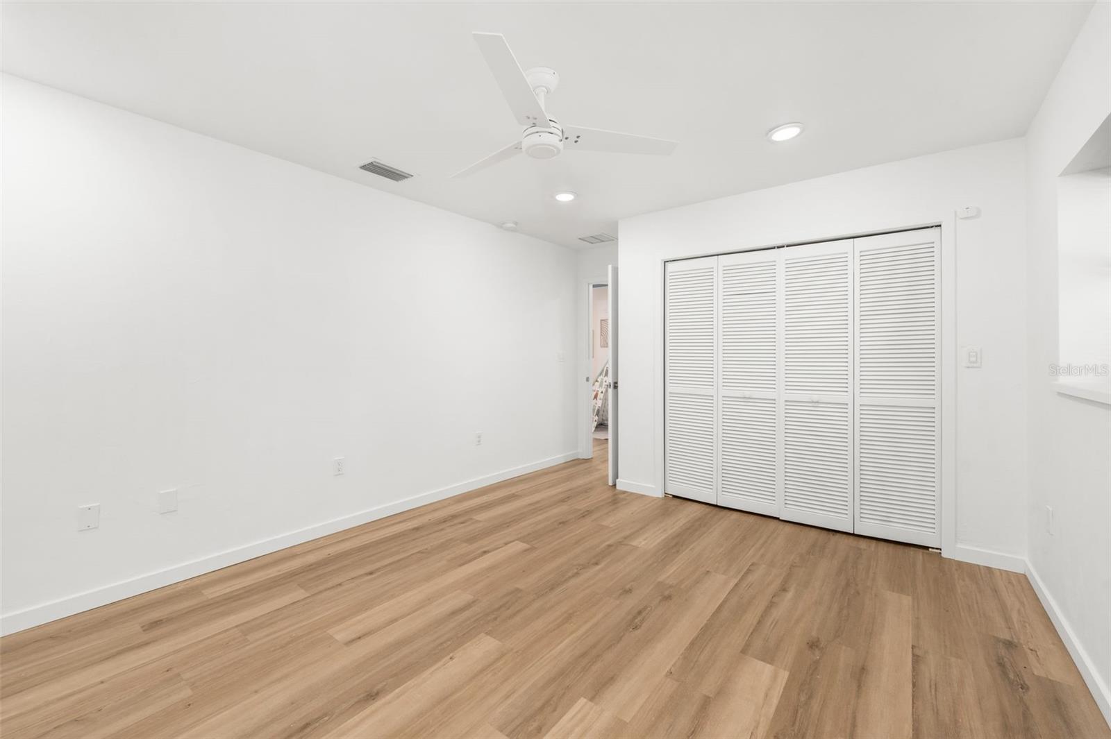 2261 NW 24TH AVE, GAINESVILLE, FL, 32605