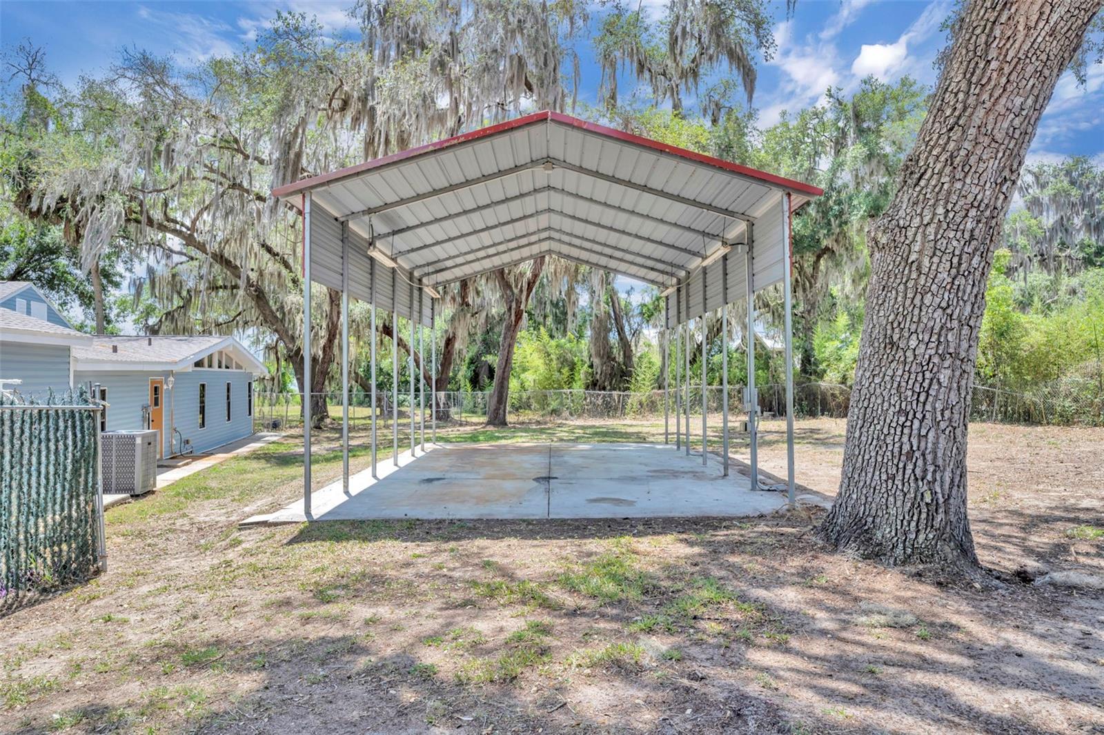 13450 SE 105TH TER, OCKLAWAHA, FL, 32179