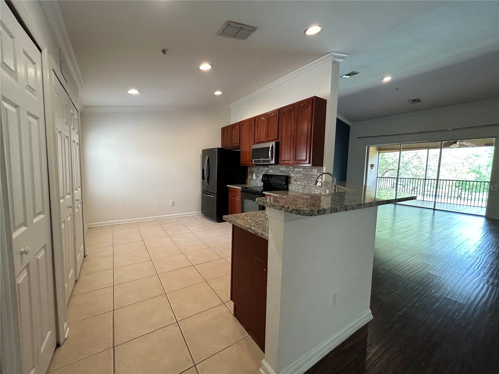 2679 METRO SEVILLA DR #105, ORLANDO, FL, 32835