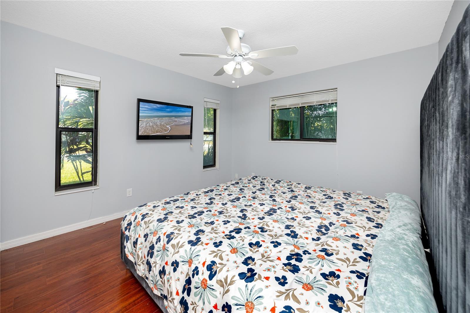 2372 18TH AVE SW, LARGO, FL, 33774