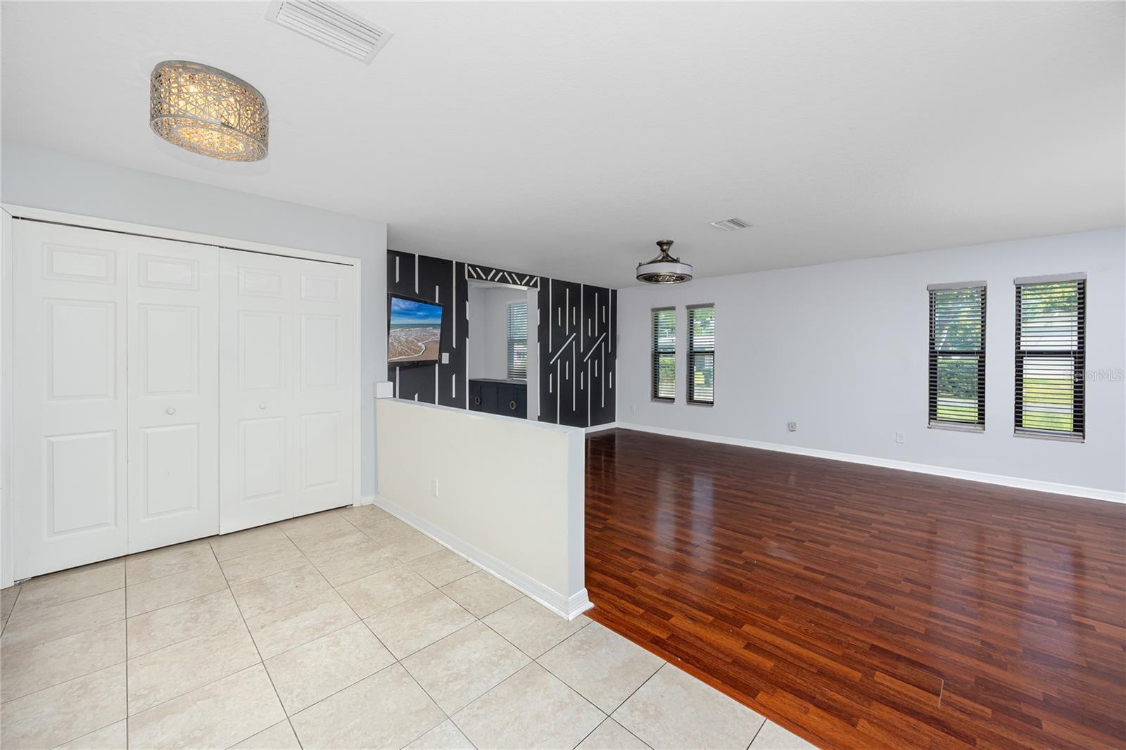 2372 18TH AVE SW, LARGO, FL, 33774