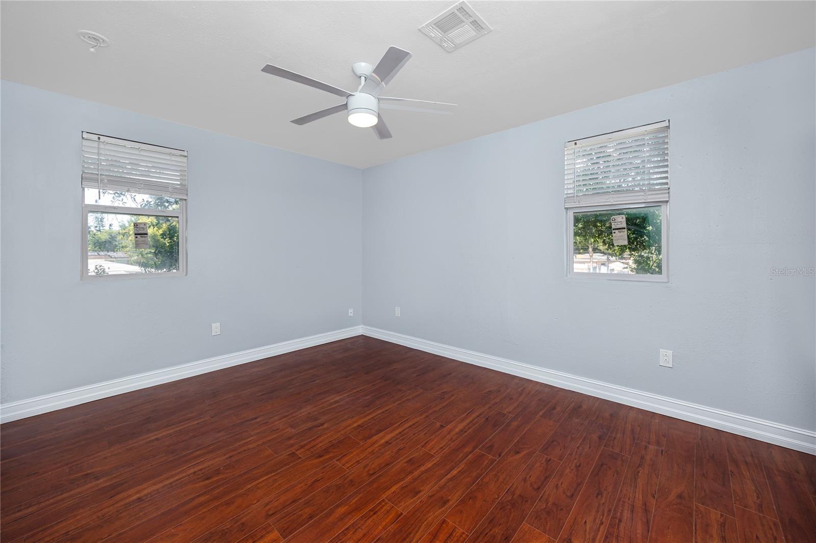 2372 18TH AVE SW, LARGO, FL, 33774