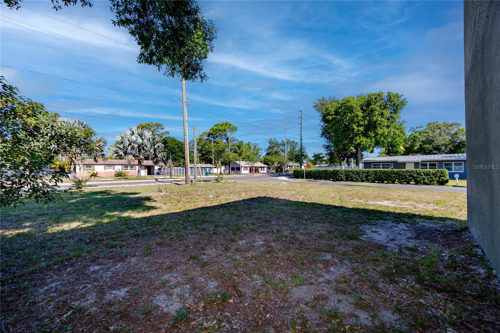 2372 18TH AVE SW, LARGO, FL, 33774