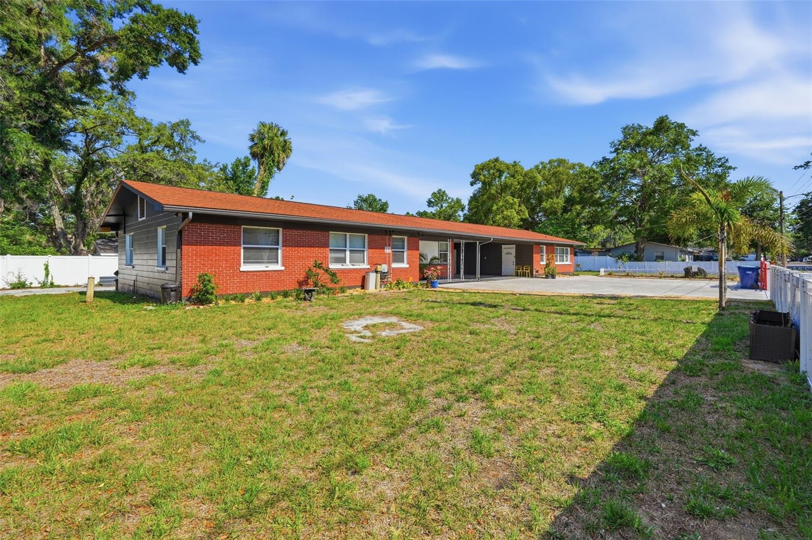 10107 N ASTER AVE, TAMPA, FL, 33612
