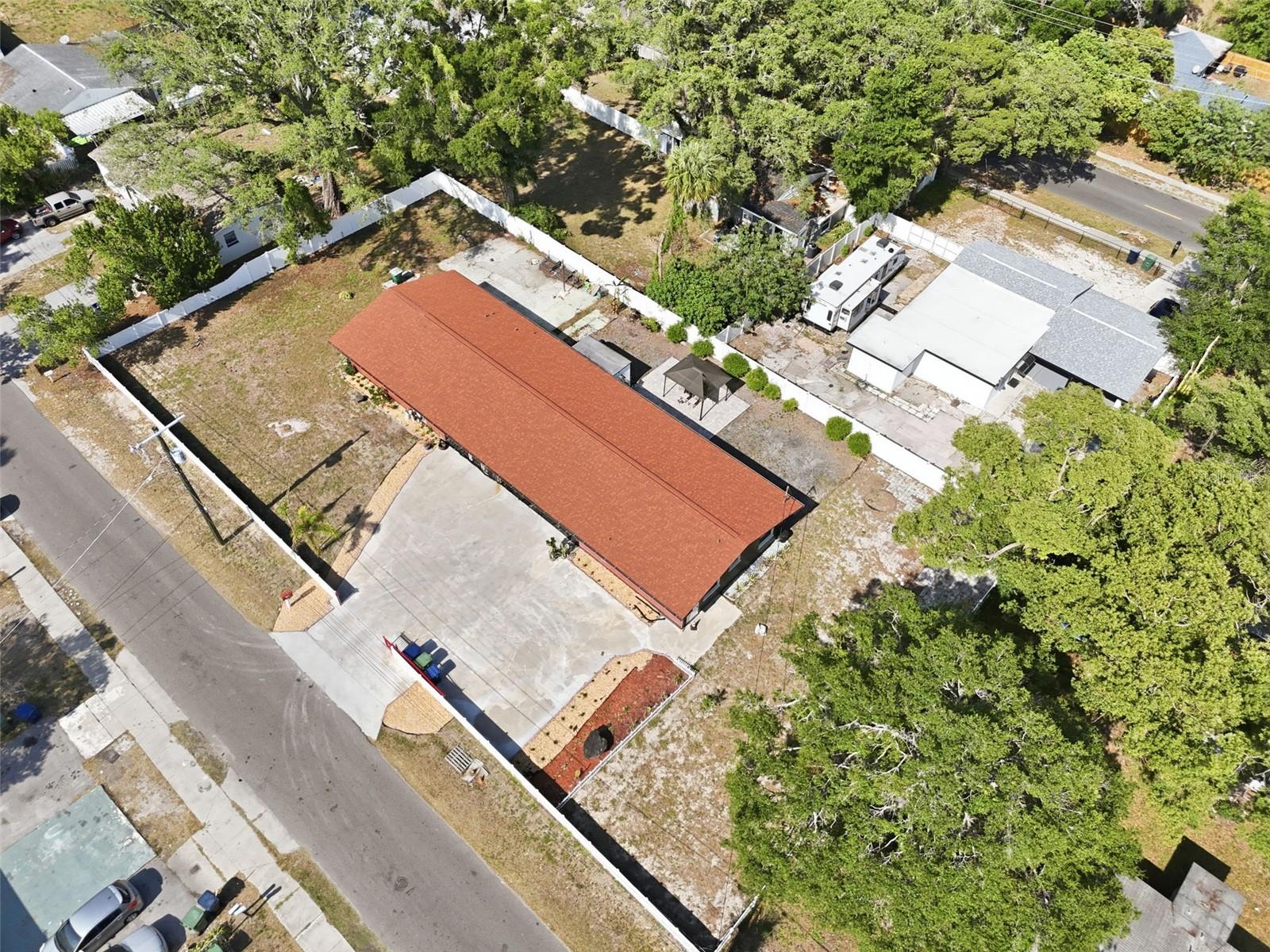 10107 N ASTER AVE, TAMPA, FL, 33612