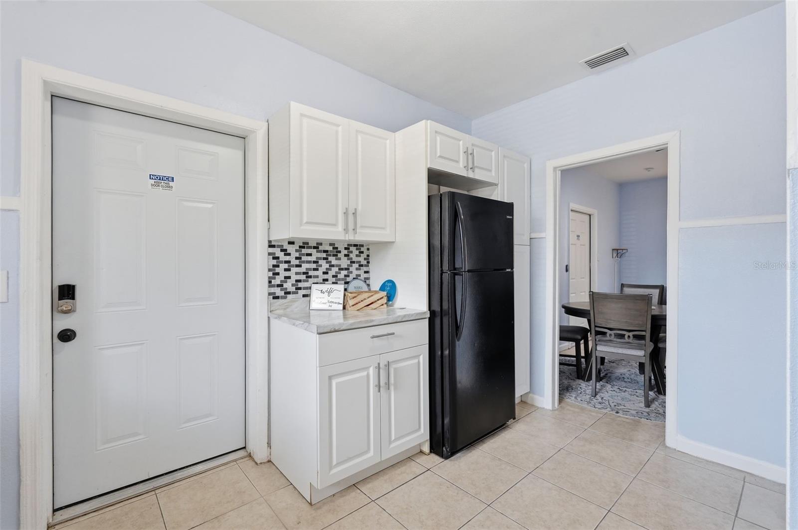 10107 N ASTER AVE, TAMPA, FL, 33612