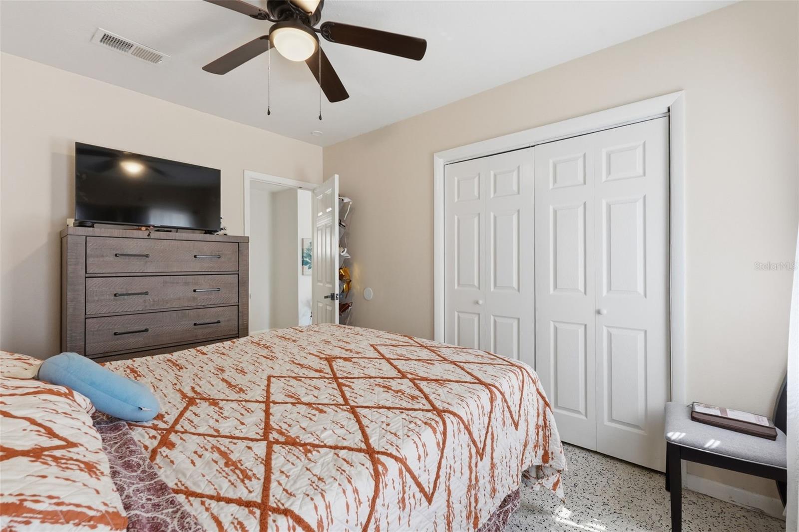 10107 N ASTER AVE, TAMPA, FL, 33612