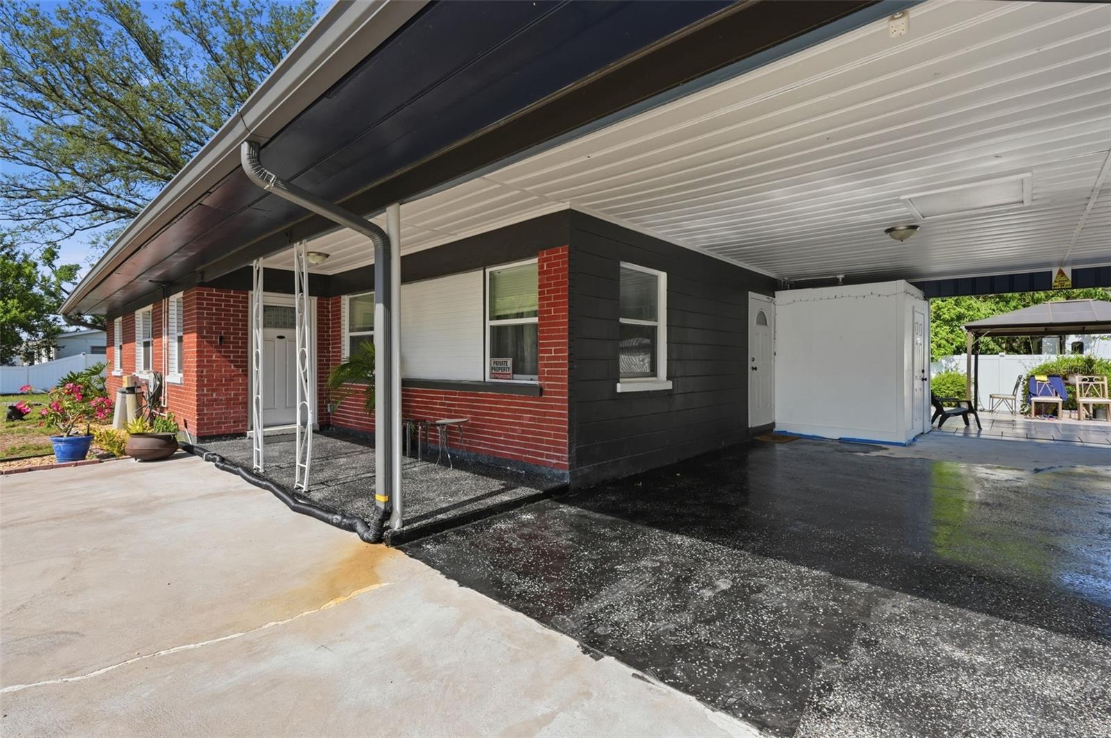 10107 N ASTER AVE, TAMPA, FL, 33612