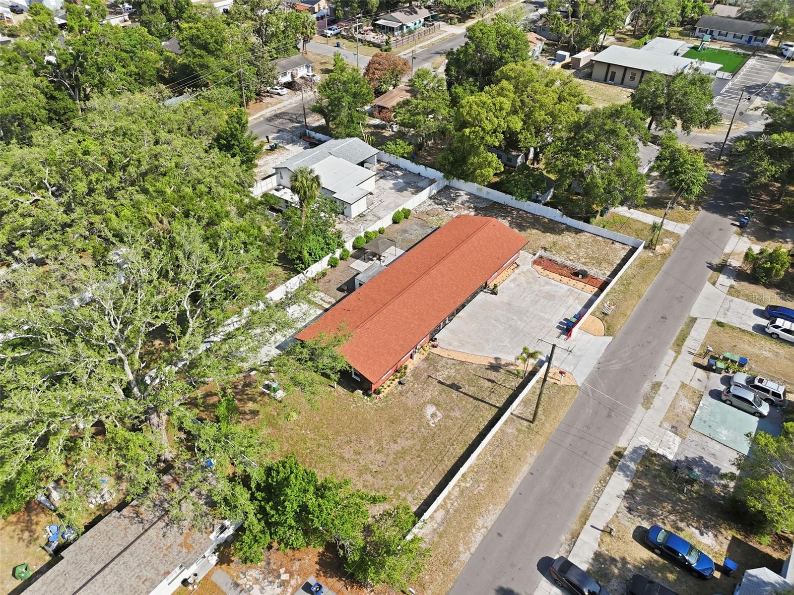 10107 N ASTER AVE, TAMPA, FL, 33612