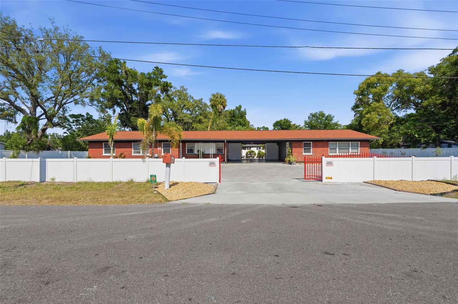 10107 N ASTER AVE, TAMPA, FL, 33612