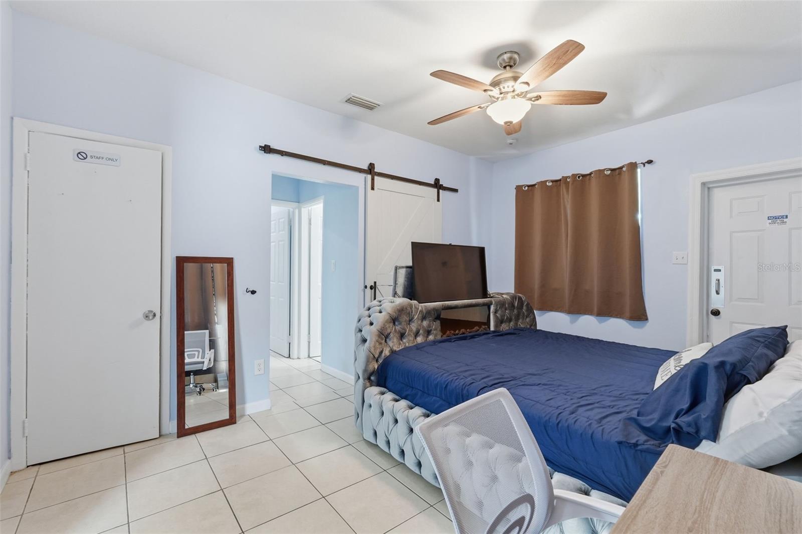 10107 N ASTER AVE, TAMPA, FL, 33612