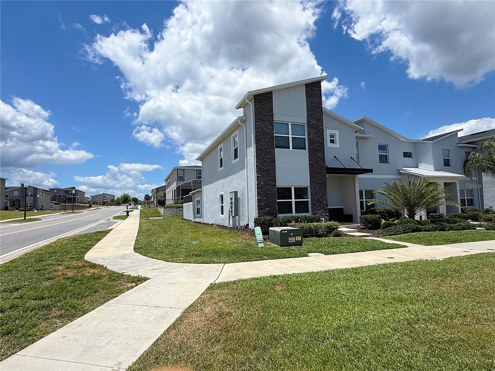 1098 SPLASH SHOT PL, DAVENPORT, FL, 33896