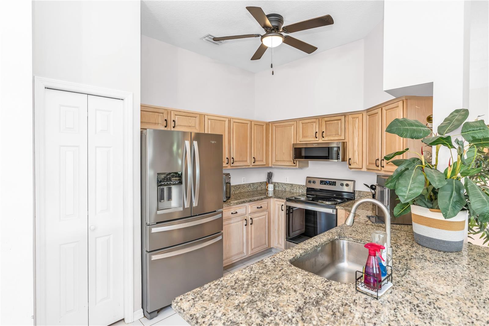 414 FAIRLANE DR, DEBARY, FL, 32713