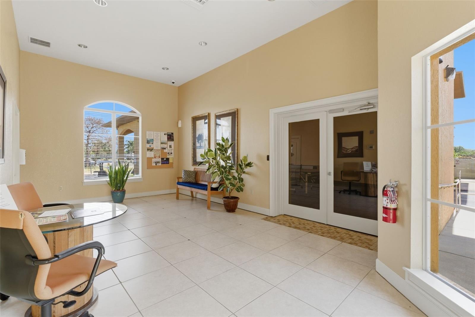 4323 BAYSIDE VILLAGE DR #312, TAMPA, FL, 33615