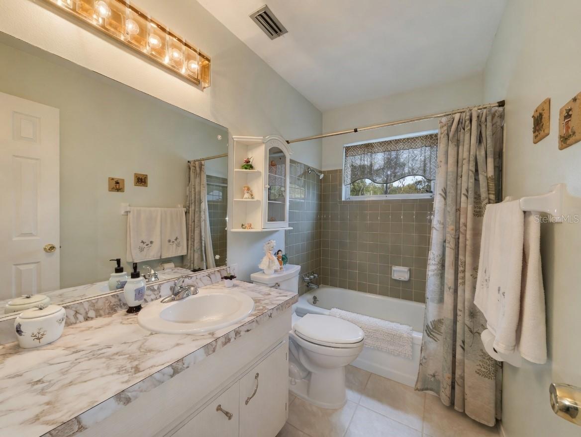 2225 ORANGE BLOSSOM LN, BRADENTON, FL, 34207