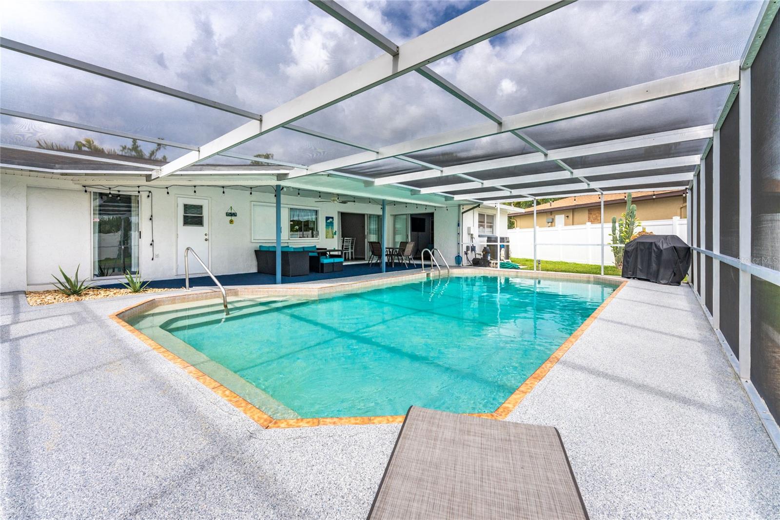 1014 DARBY DR NW, PORT CHARLOTTE, FL, 33948