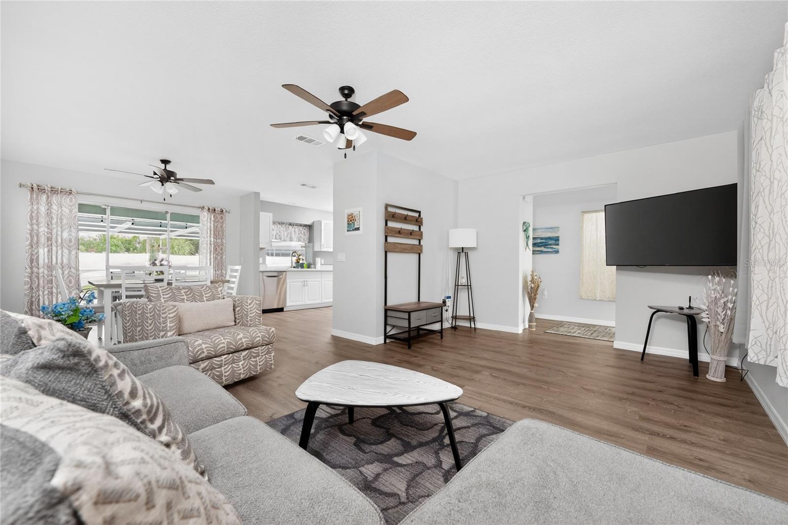 1014 DARBY DR NW, PORT CHARLOTTE, FL, 33948