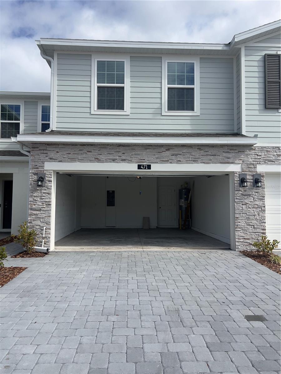 471 THOMPSON VILLAGE AVE, APOPKA, FL, 32703