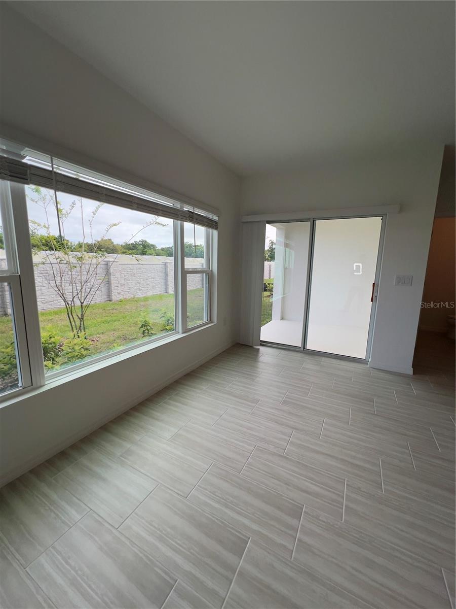 471 THOMPSON VILLAGE AVE, APOPKA, FL, 32703