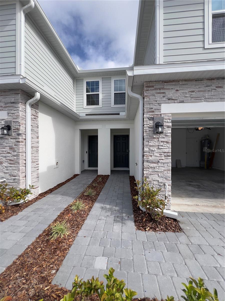 471 THOMPSON VILLAGE AVE, APOPKA, FL, 32703