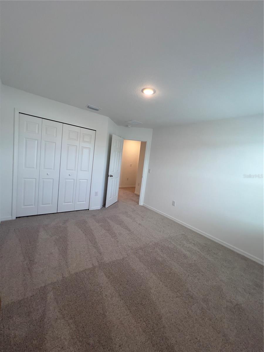 471 THOMPSON VILLAGE AVE, APOPKA, FL, 32703