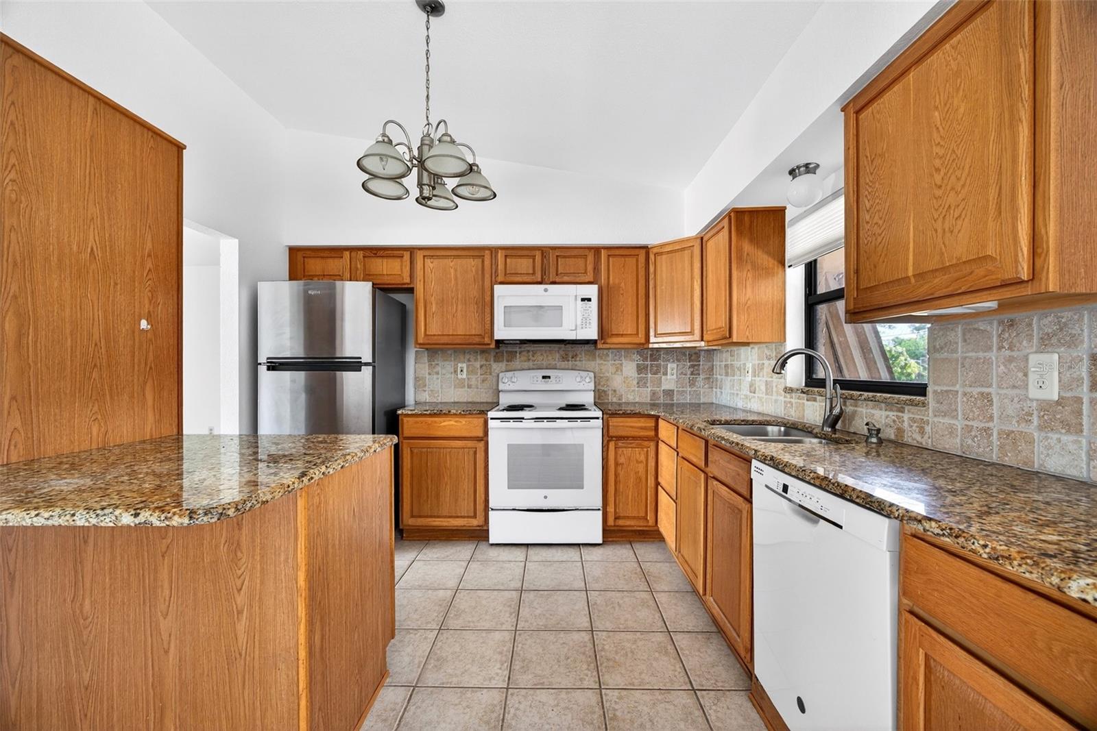 141 AVENS ST, PORT CHARLOTTE, FL, 33948