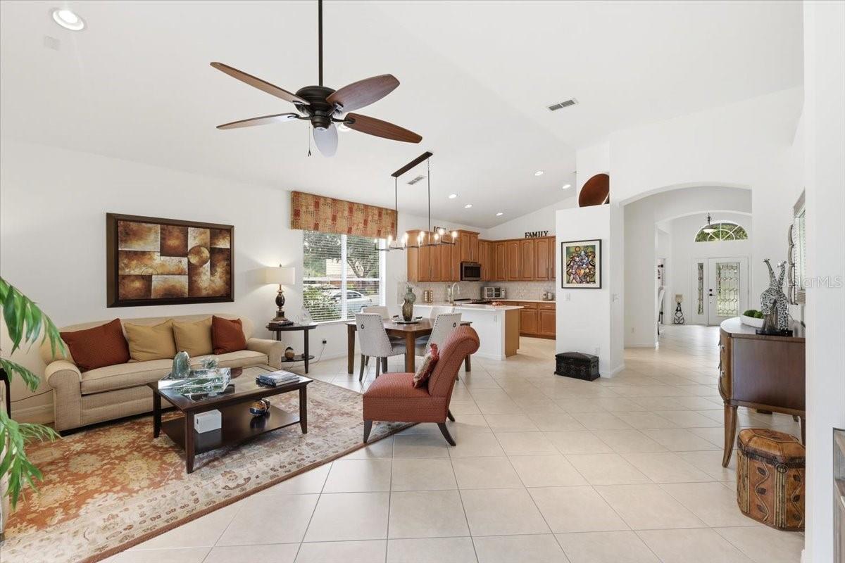 9030 EDENSHIRE CIR, ORLANDO, FL, 32836