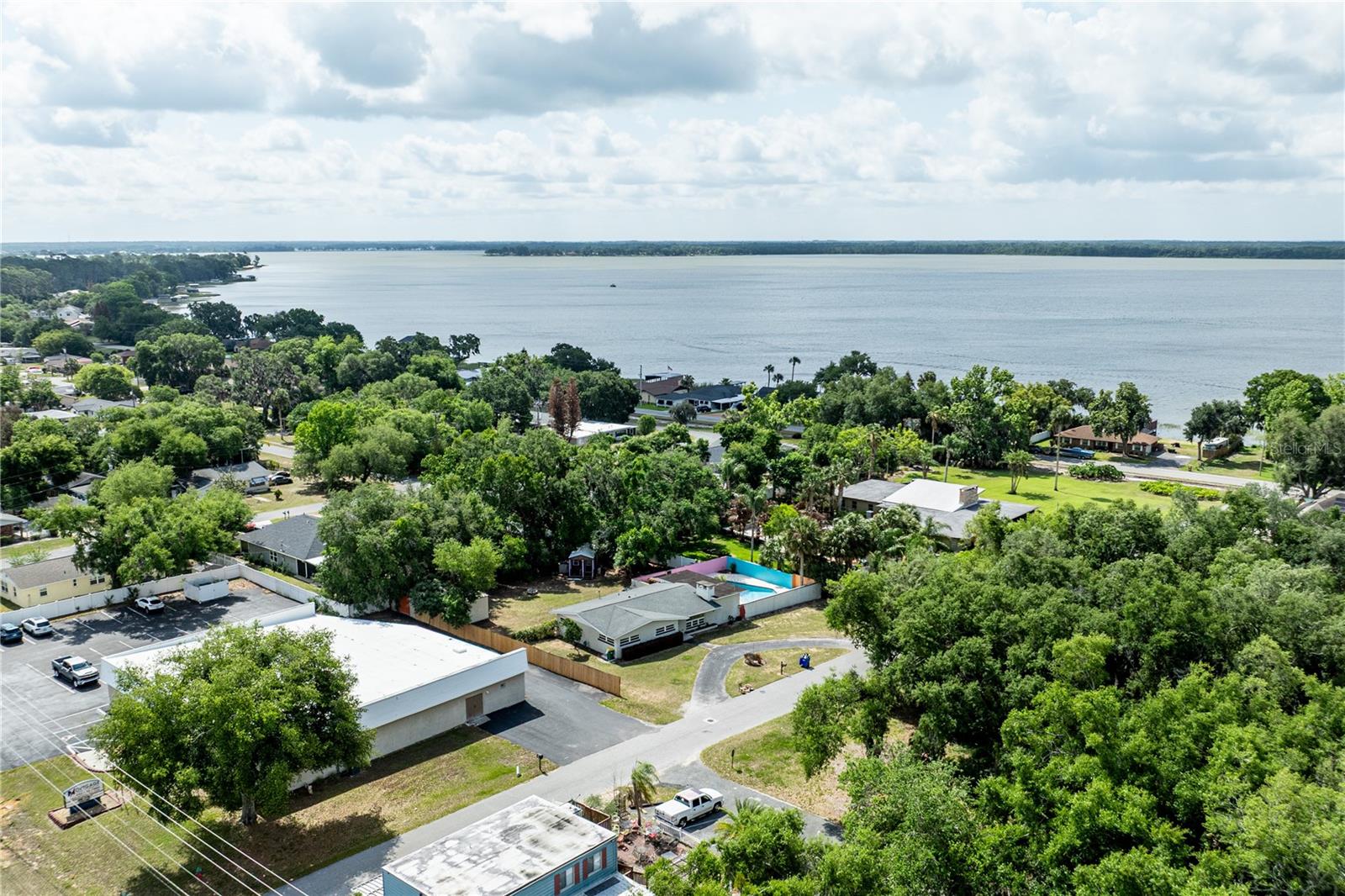 210 DONNA ST, TAVARES, FL, 32778