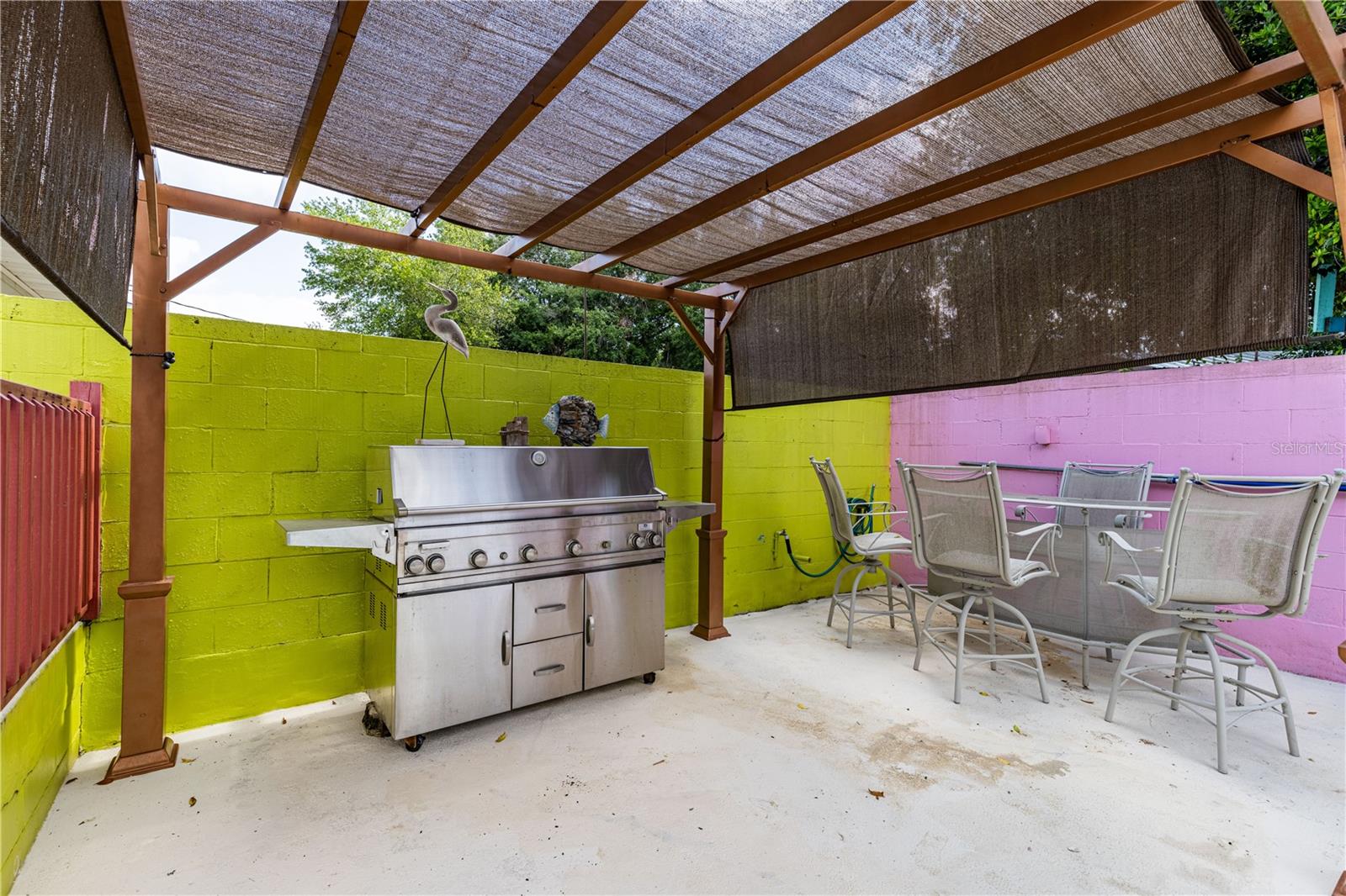 210 DONNA ST, TAVARES, FL, 32778