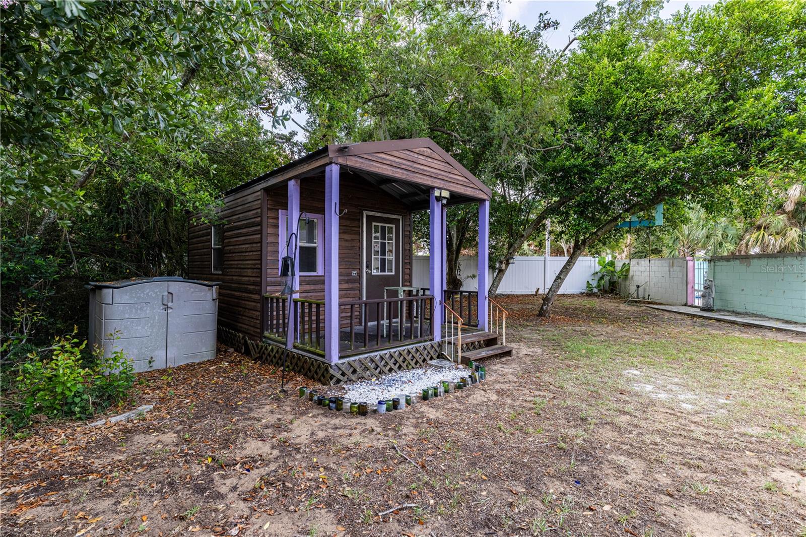 210 DONNA ST, TAVARES, FL, 32778