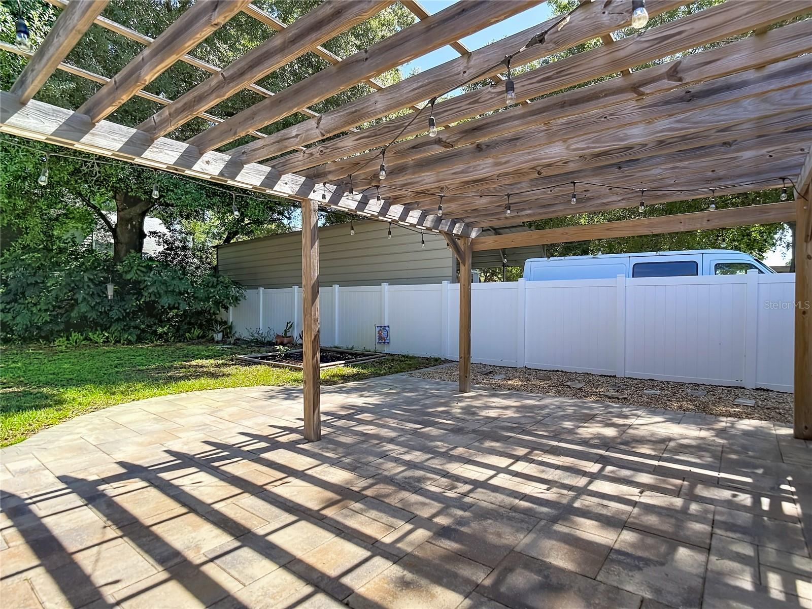 135 CONNIE AVE, TAMPA, FL, 33613