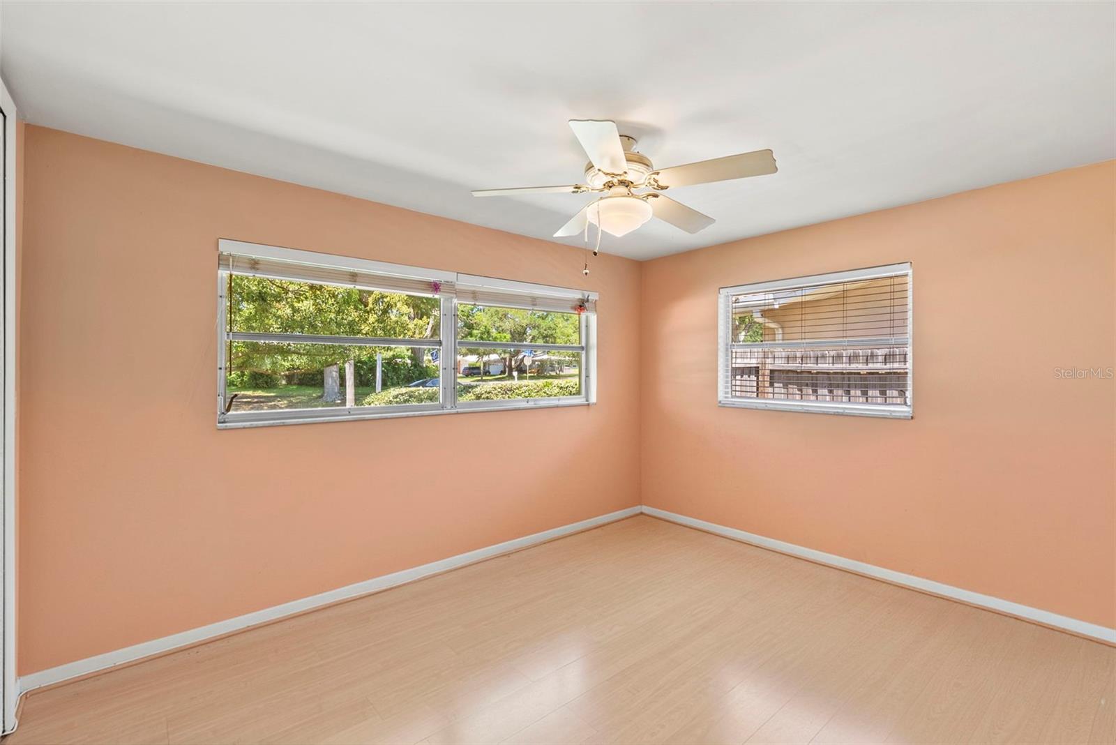1413 EMBASSY DR, CLEARWATER, FL, 33764