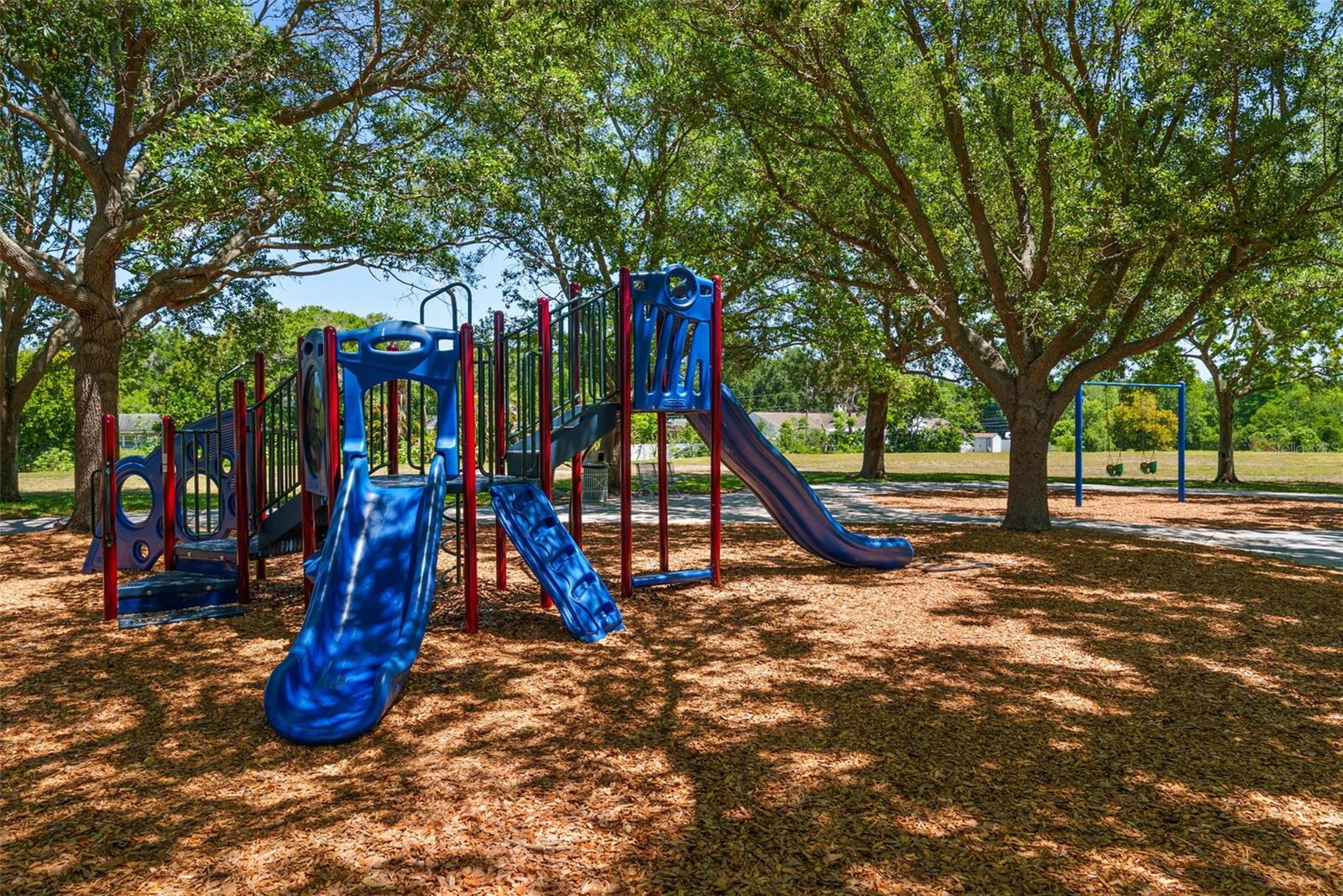 1413 EMBASSY DR, CLEARWATER, FL, 33764