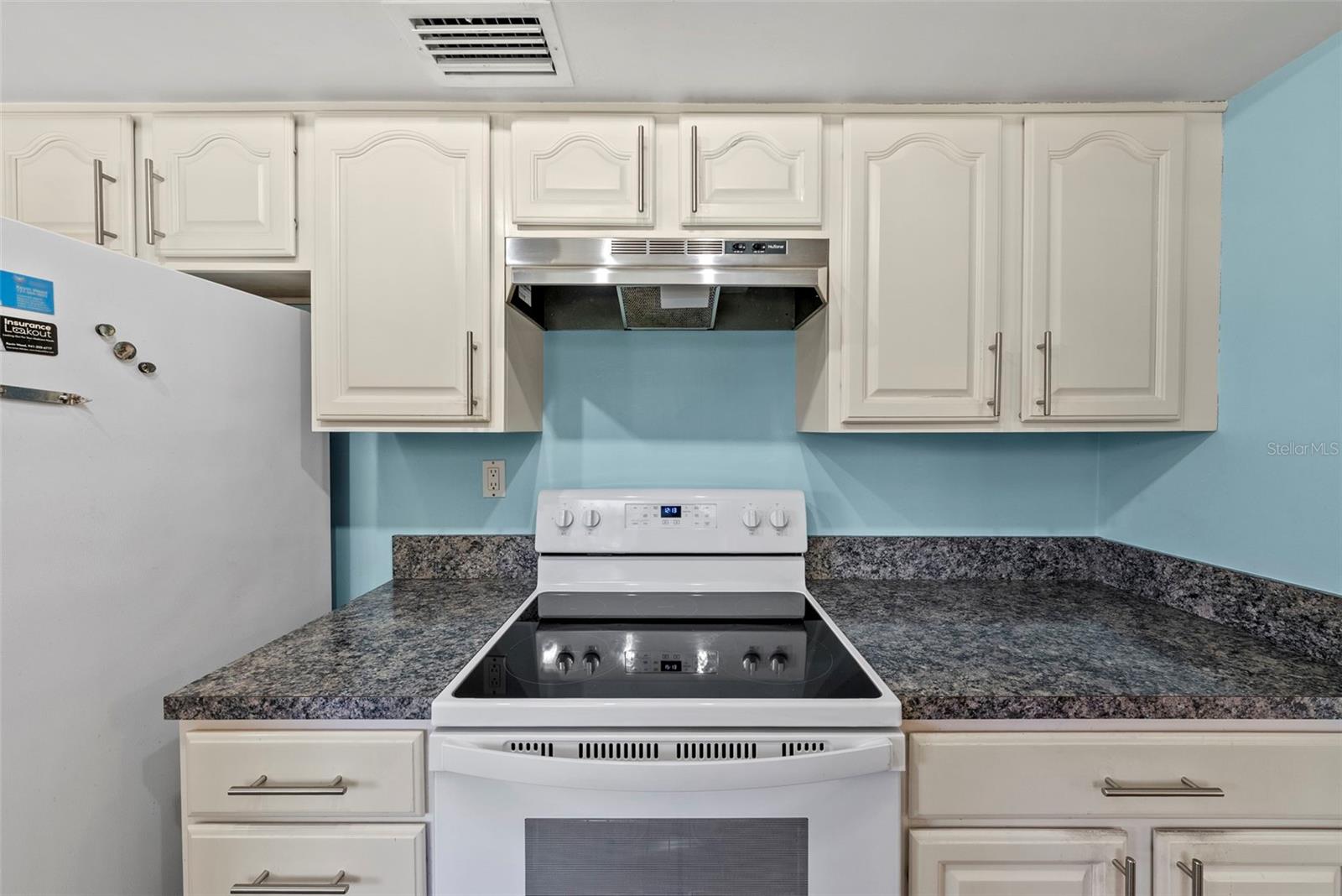 1413 EMBASSY DR, CLEARWATER, FL, 33764