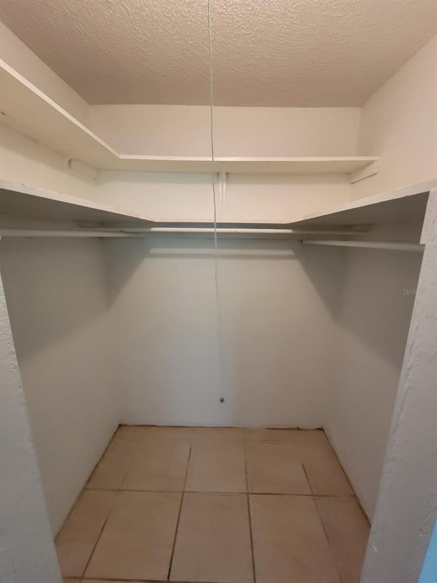 1216 KENNEDY RD #4, DAYTONA BEACH, FL, 32117