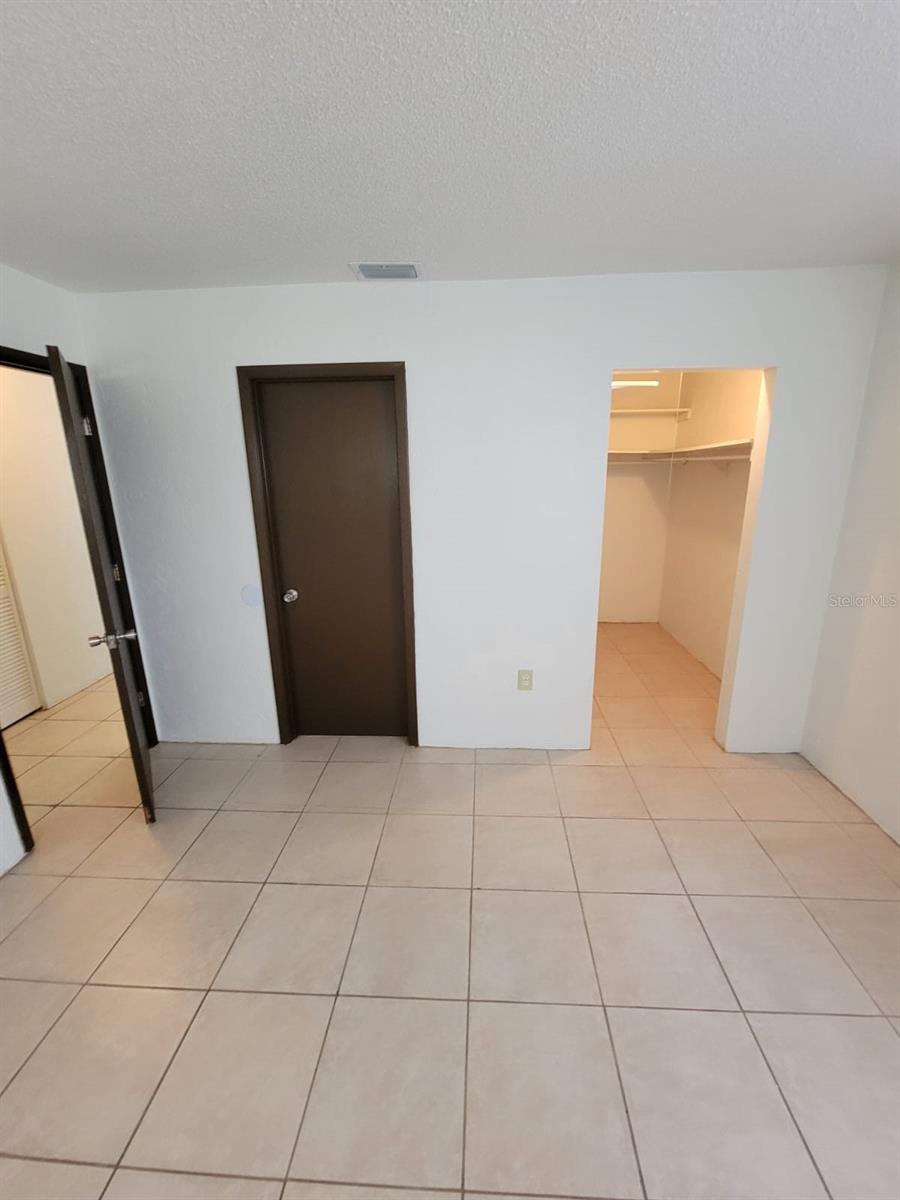 1216 KENNEDY RD #4, DAYTONA BEACH, FL, 32117