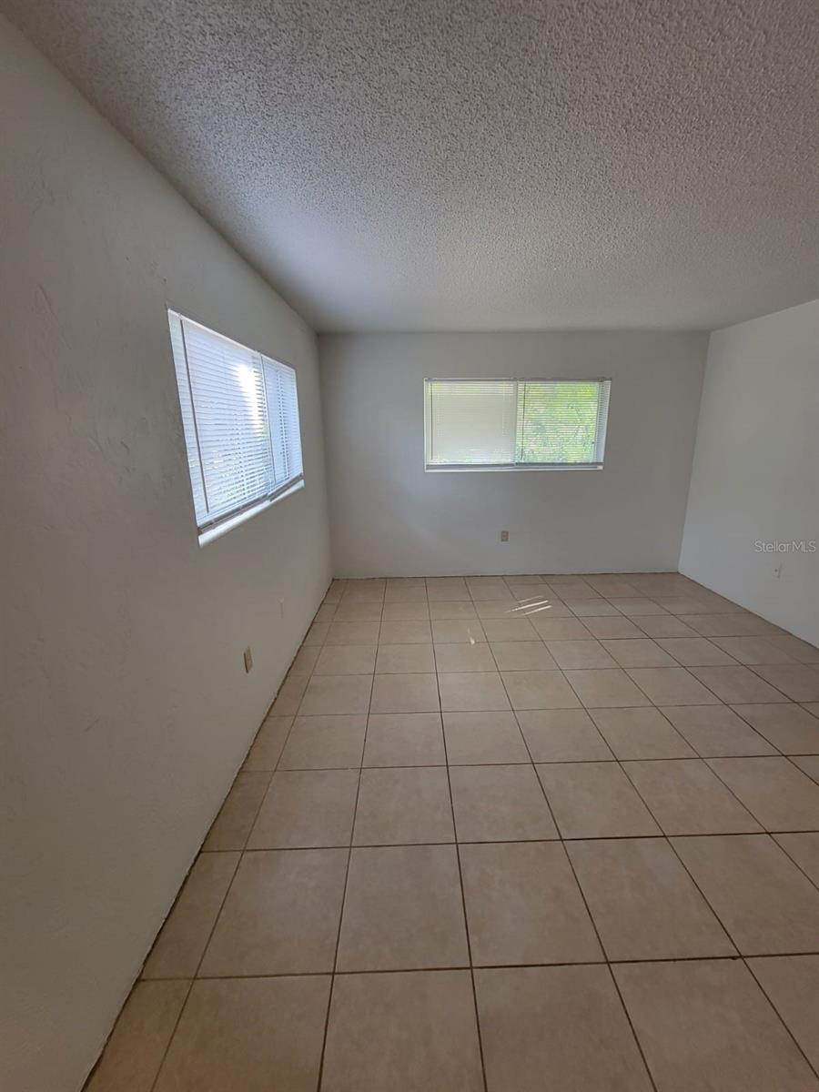 1216 KENNEDY RD #4, DAYTONA BEACH, FL, 32117