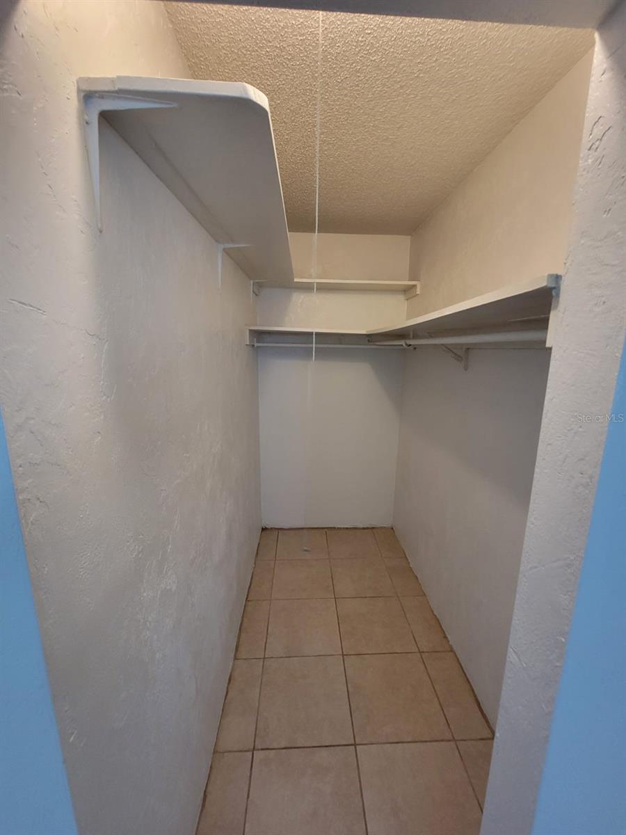 1216 KENNEDY RD #4, DAYTONA BEACH, FL, 32117