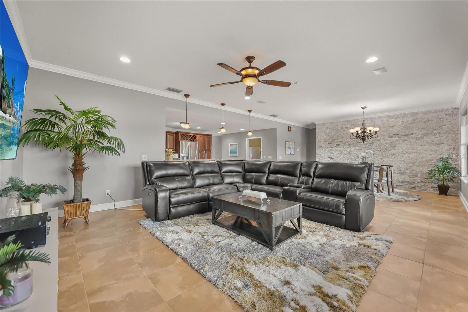 2822 BASS LAKE BLVD, ORLANDO, FL, 32806