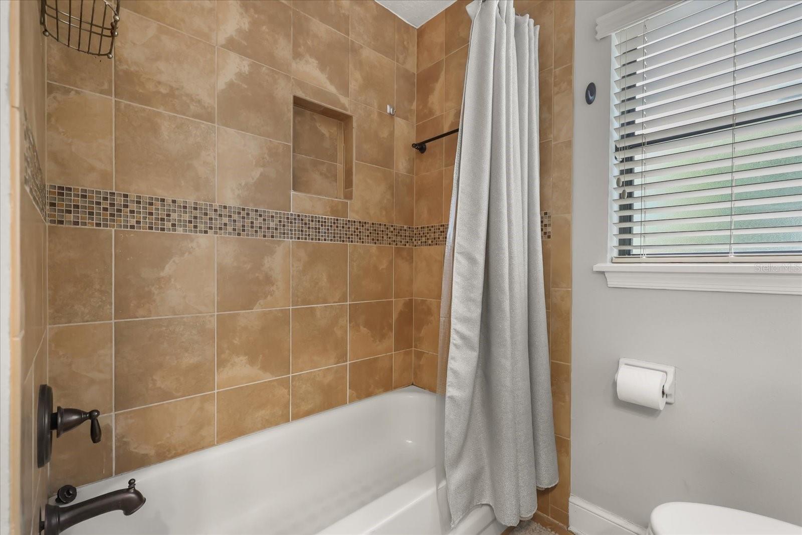 2822 BASS LAKE BLVD, ORLANDO, FL, 32806