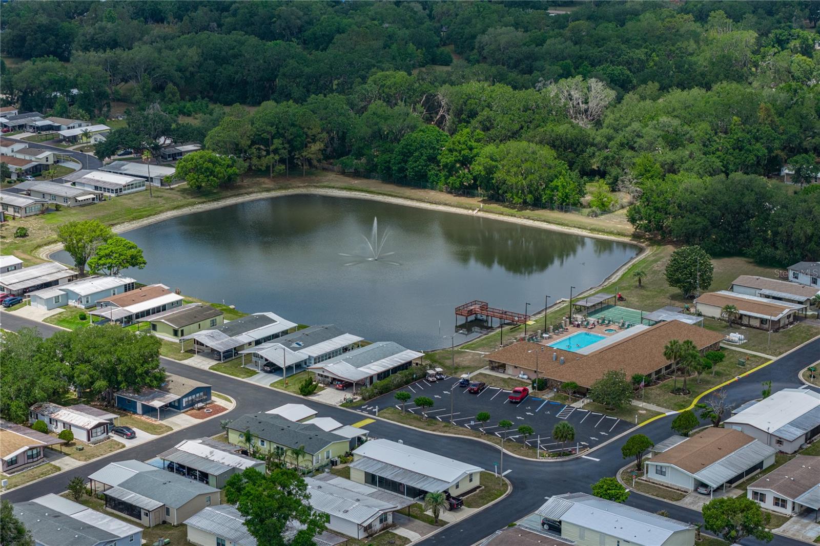 3201 HIDDEN LAKE DR, WESLEY CHAPEL, FL, 33543